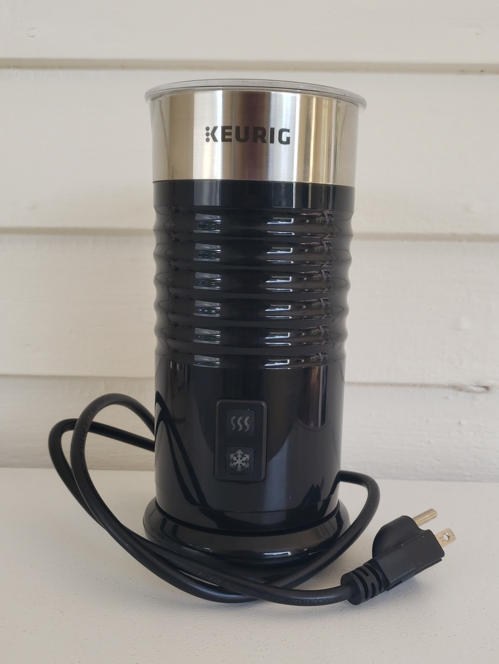 Keurig Black & Stainless Steel Electric Milk Frother For Hot And Cold Beverages